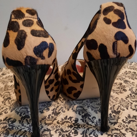 Guess leopard pony heels size 10 - Picture 1 of 5